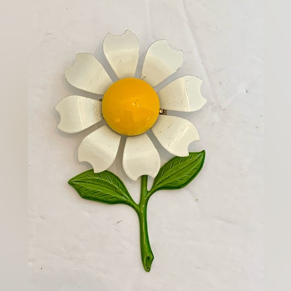 Vintage Large Enamel Flower Brooch Pin Large 1960’s Cottagecore Daisy - Picture 2 of 7